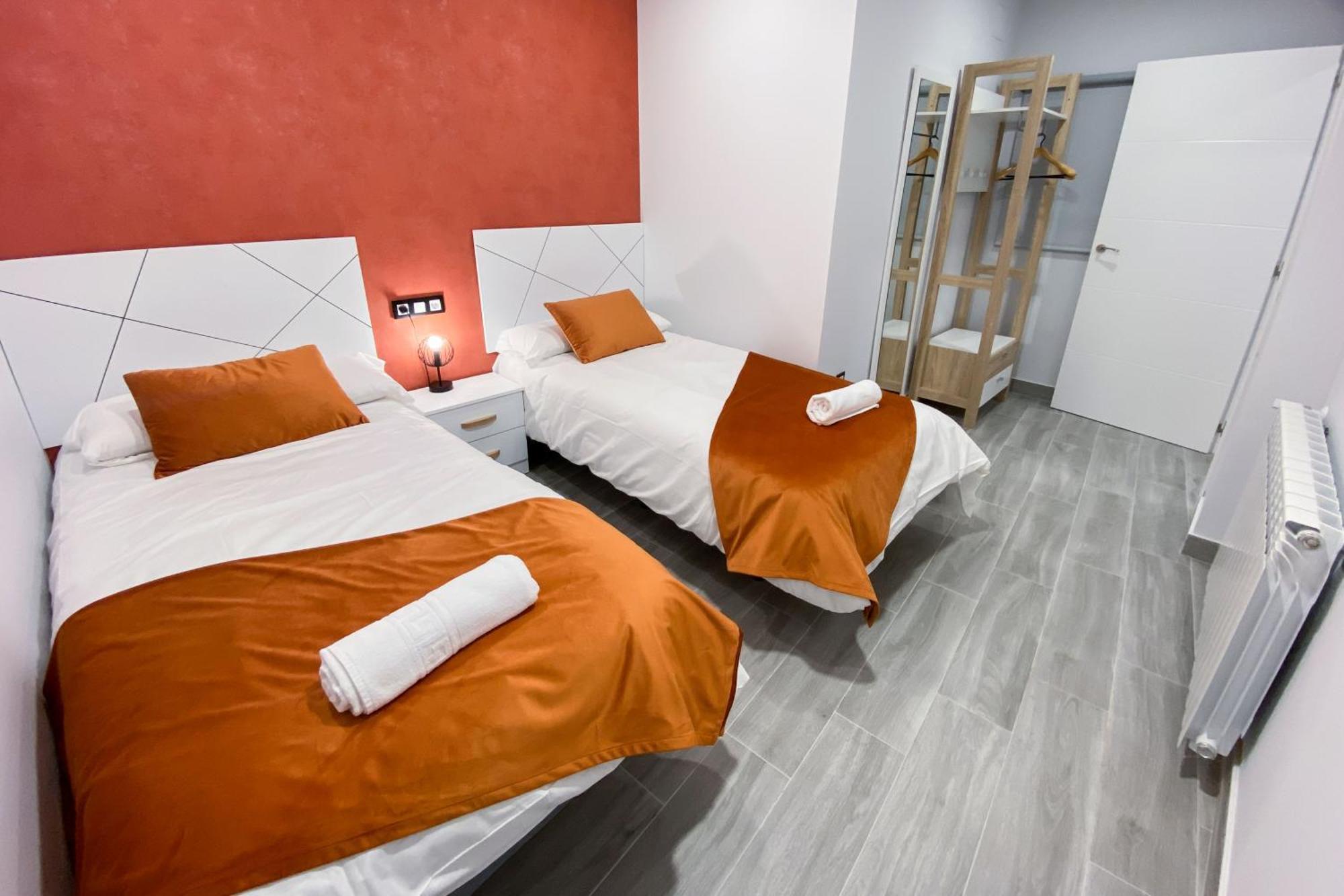 Pregonero Urban Suites - Naranja ソリア エクステリア 写真